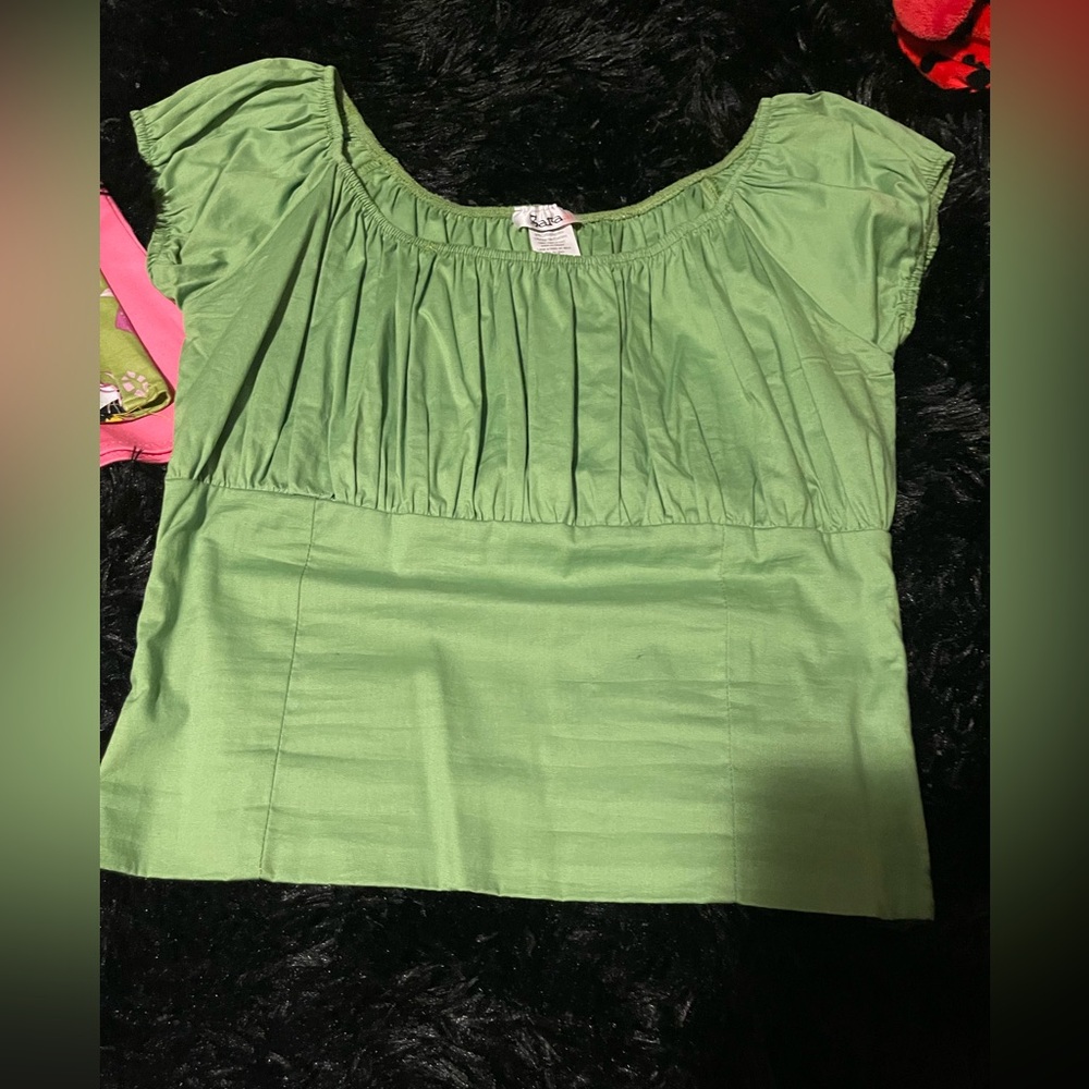 Sara shirt